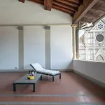 Loggia Santa Croce
