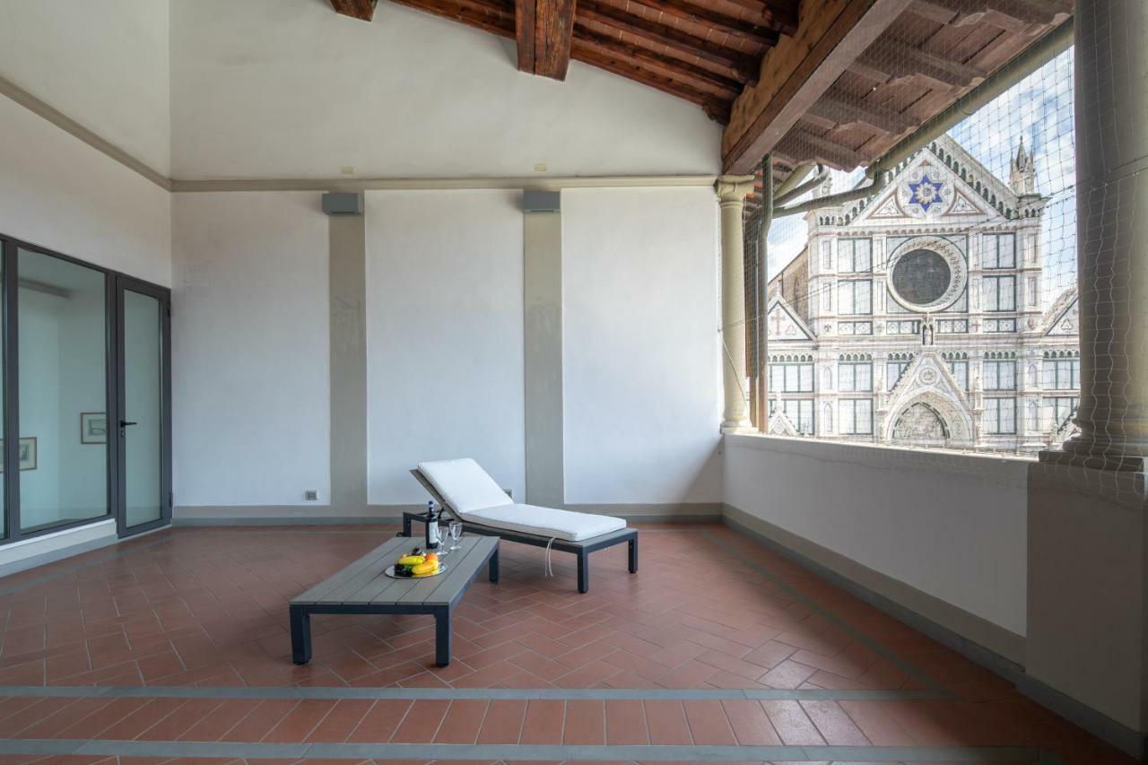 Loggia Santa Croce